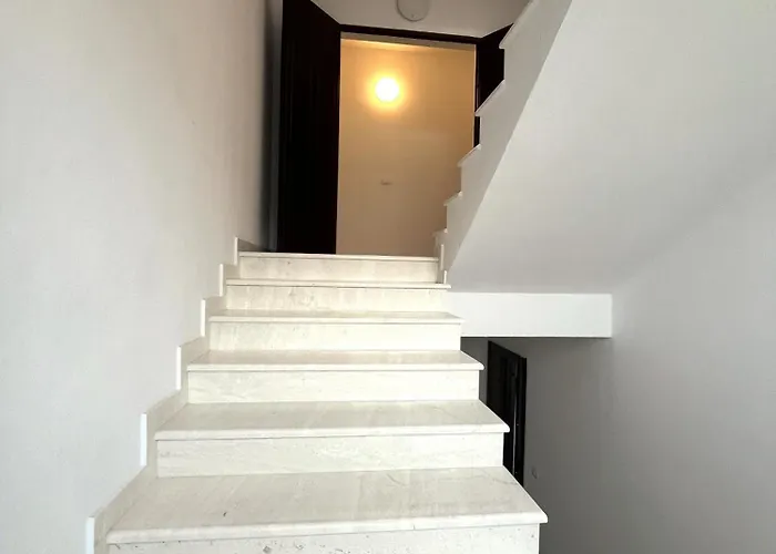 4 Stinet Apartment Vlorë